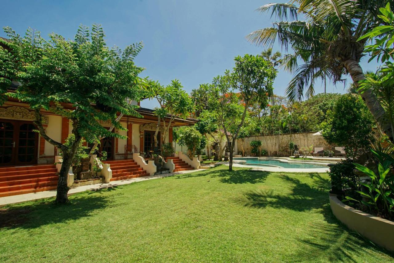 Baliana Villa Legian Екстер'єр фото